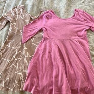 Old Navy Girls 4T 2 pack of skater dresses